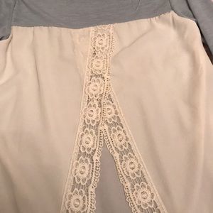 Rewind Tops - Rewind medium shirt Rewind Tops - Rewind medium shirt